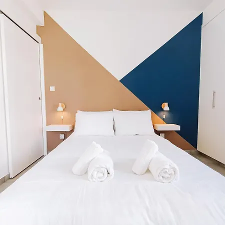 Shelter Next To The Διαμέρισμα